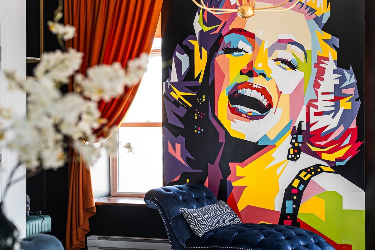 Montreal Vintage Hideaway : 1950s Style and Charm gallery image 5