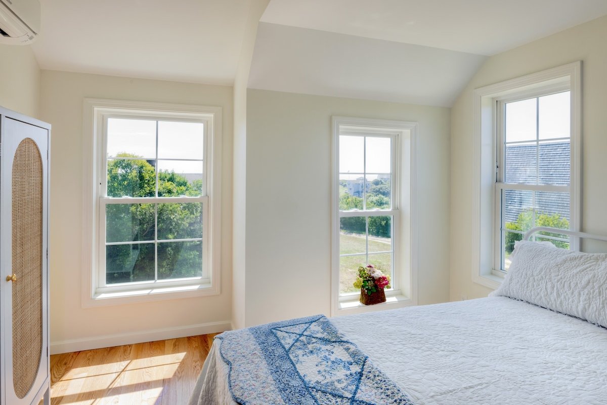 Whitestone Cottage – Block Island Inns gallery image 4