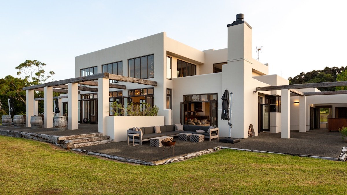 Matakana Estate Lodge