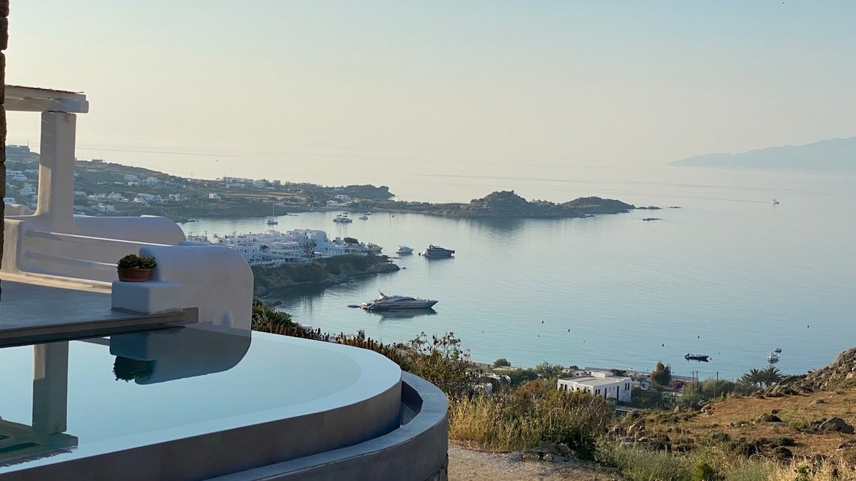 Villa Camelia 2 – Psarou – Private Pool & Jacuzzi gallery image 3