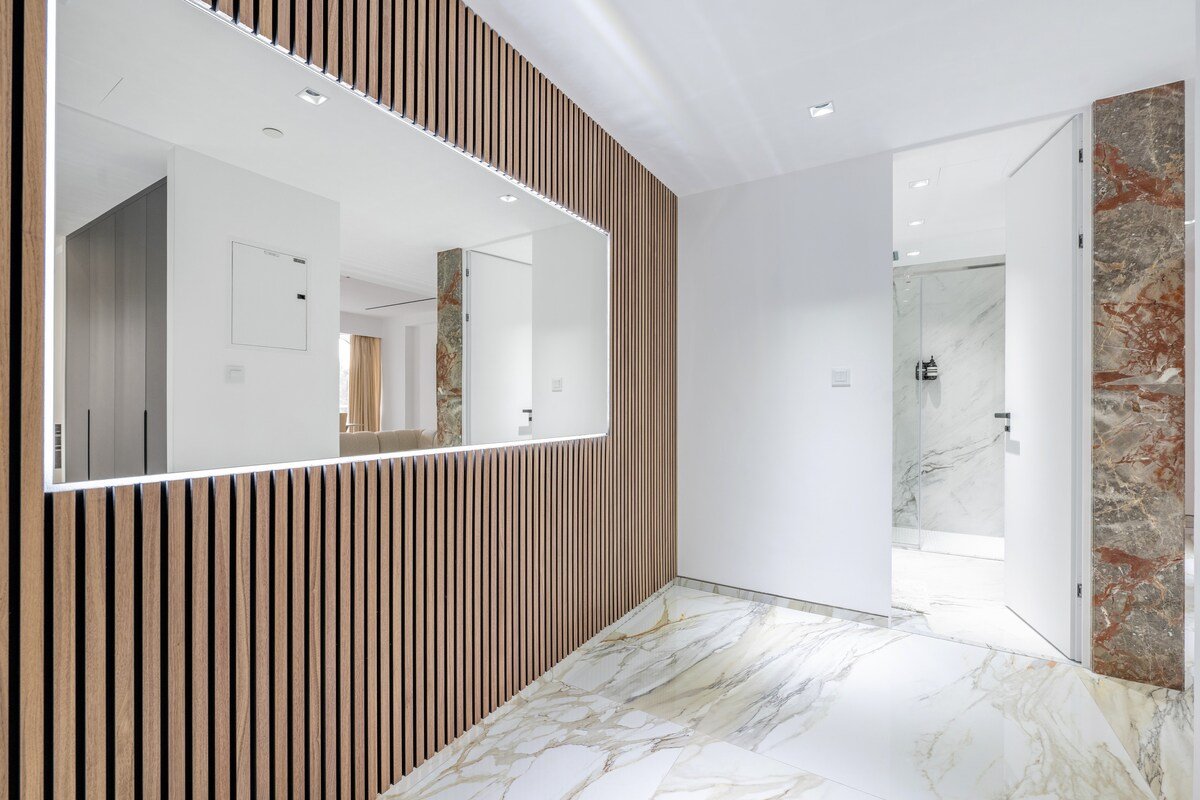 Cozy 1BR in Bahar near JBR Beach gallery image 5