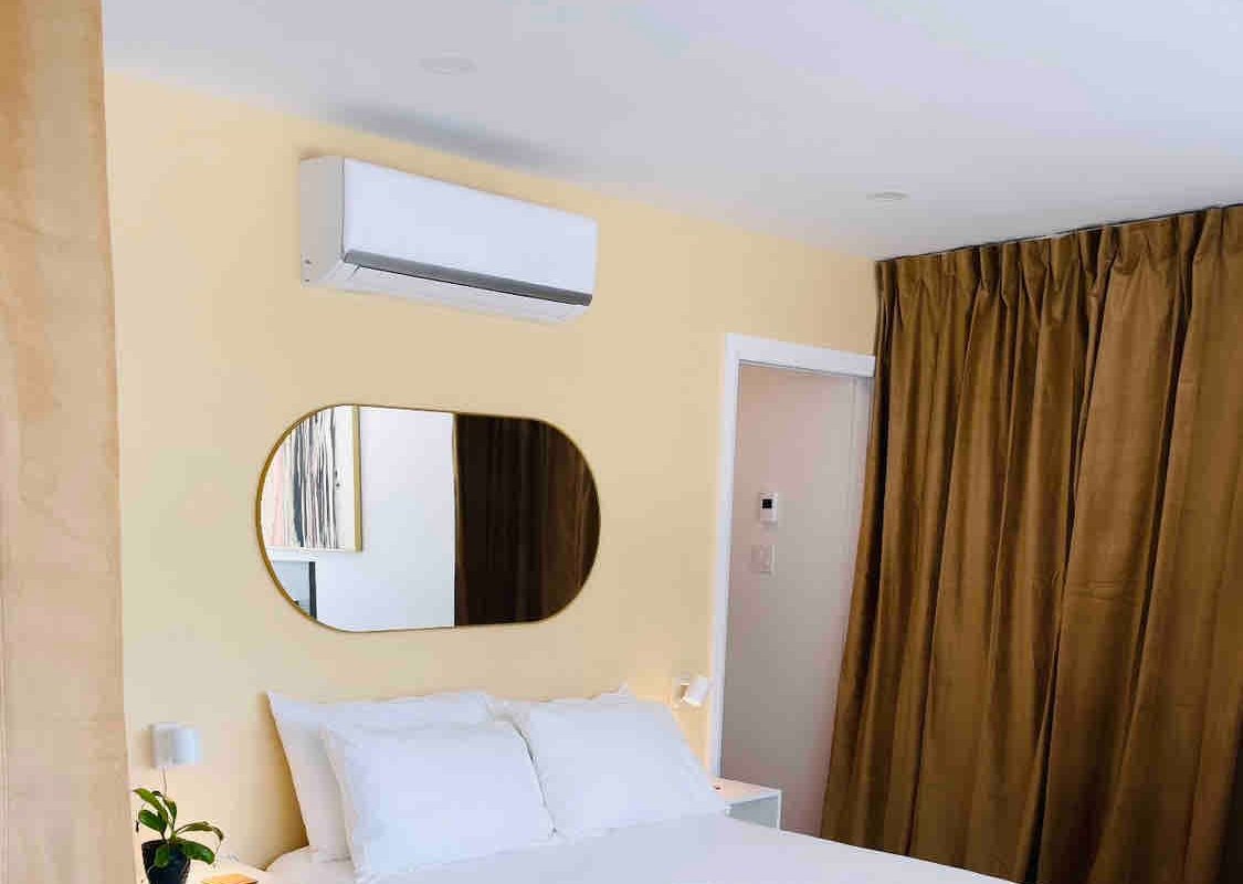 NEW condo with Mezzanine & Rooftop ! gallery image 4