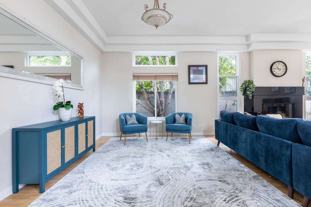 Tranquil family beach city retreat