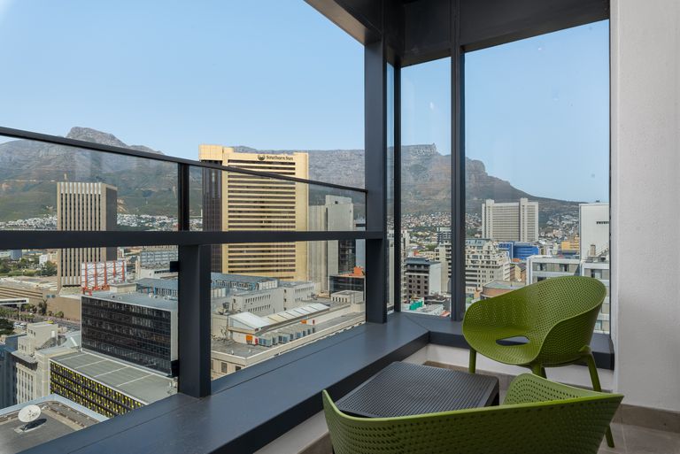 Iconic Views featured image