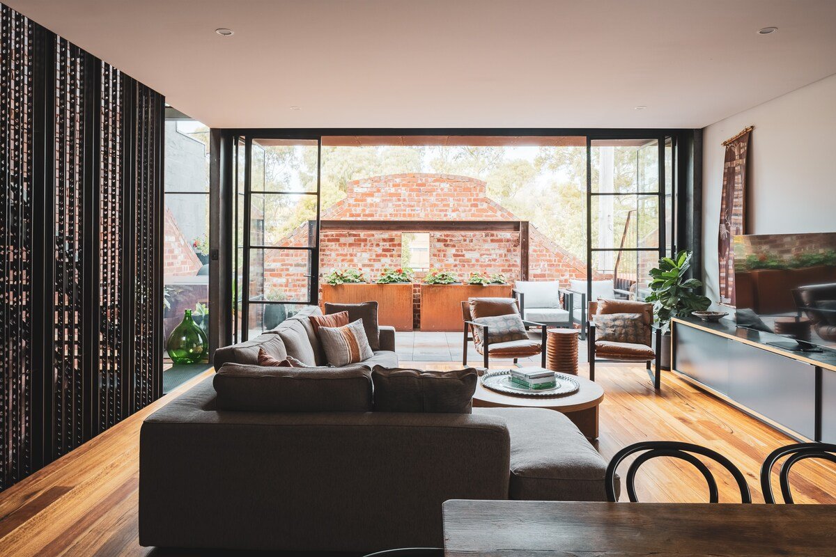 Fantasic AO location – First week discount! gallery image 3