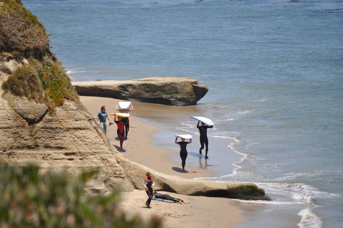 Santa Cruz – Pleasure Point Beach Bungalow gallery image 2