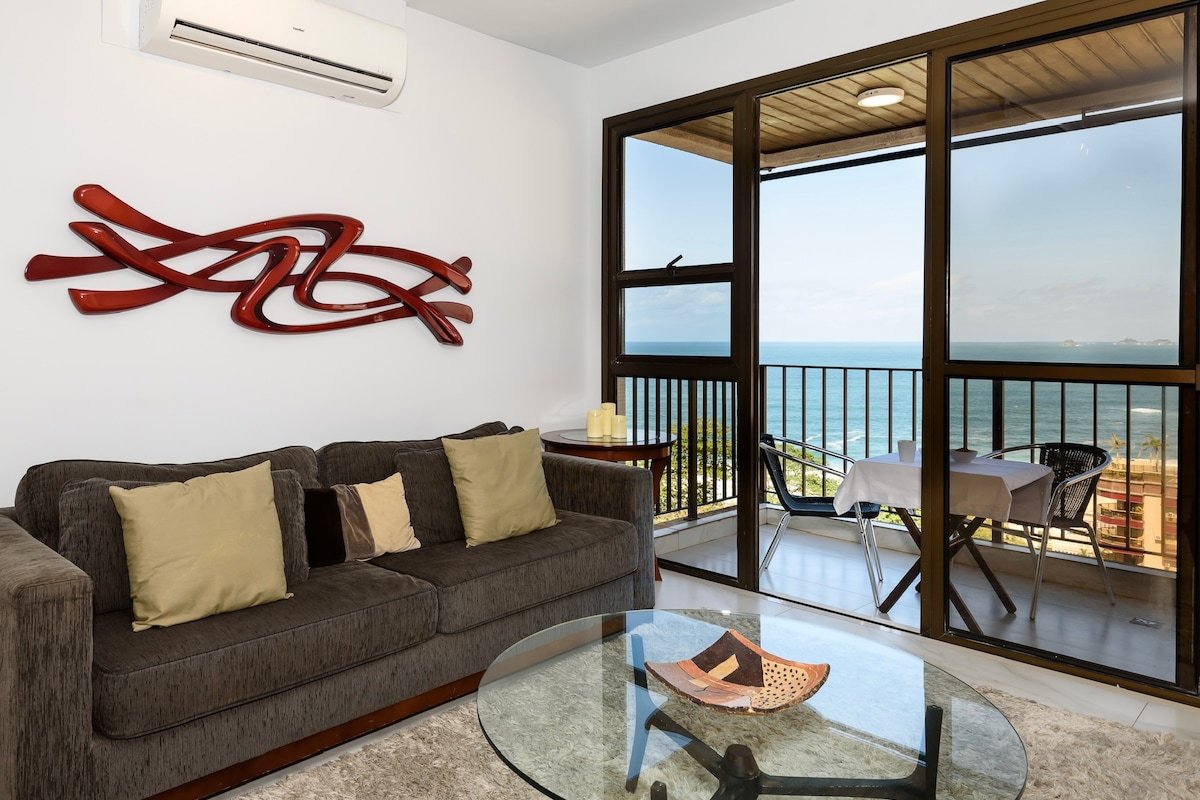Stunning view over Ipanema Beach, 2 Bedroom gallery image 3