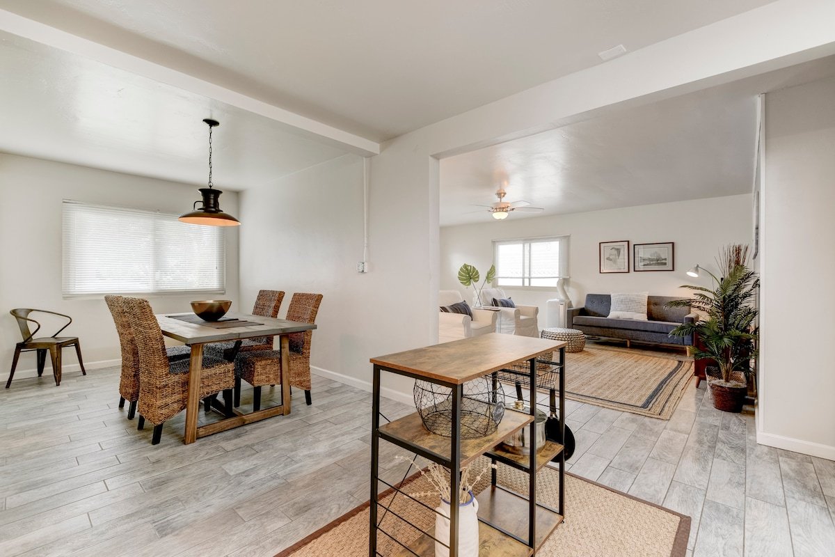 The Portofino -7BR Free Parking- Little Italy gallery image 5