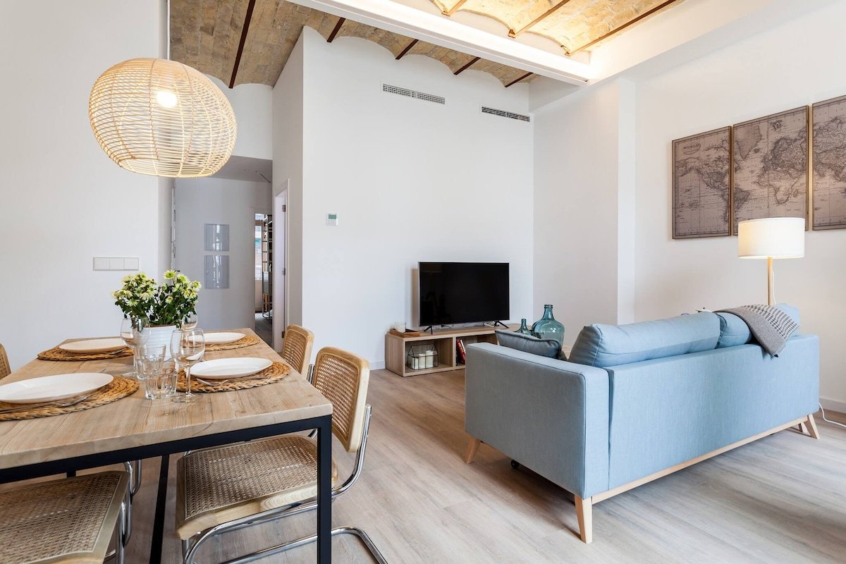 2bd Apt with Terrace. Ruzafa 1b gallery image 4
