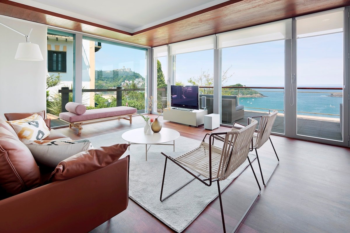 Villa Baena by FeelFree Rentals gallery image 4