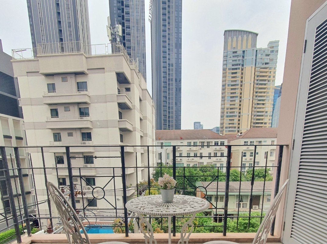 Perfect Suite Thonglor gallery image 5