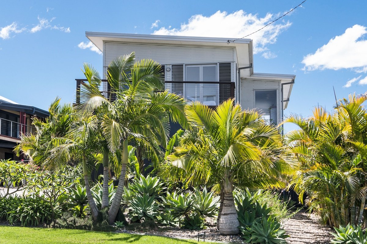 Seaside Haven with pool just steps to the beach gallery image 2