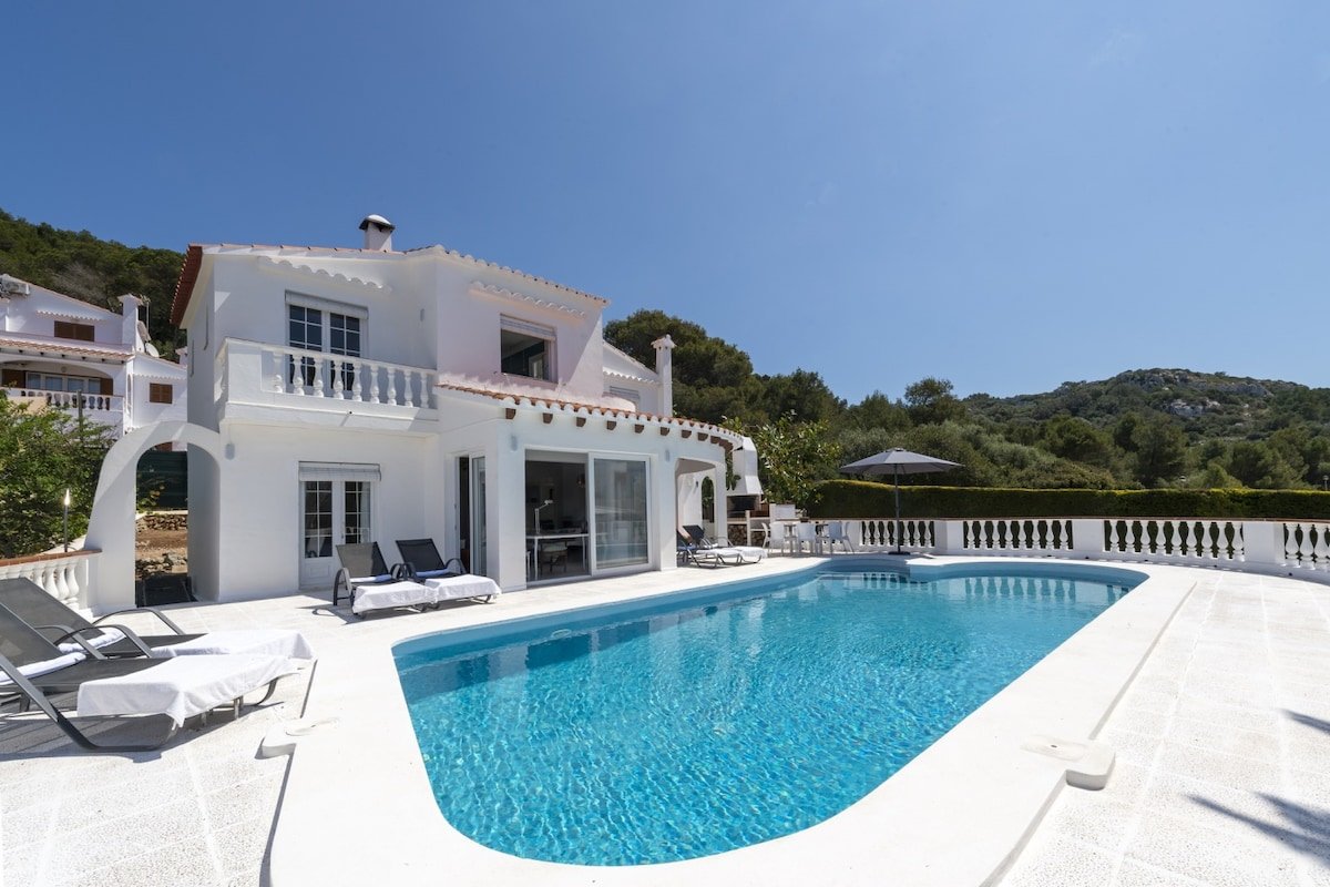 VILLA GERMAN con espectaculares vistas al mar gallery image 3