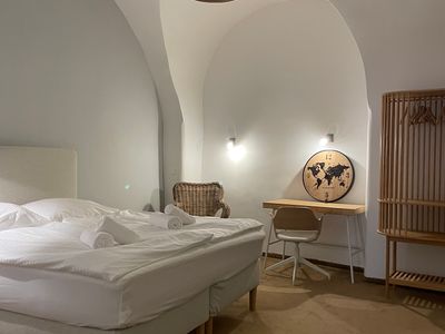 Charming Historic Apartment – Heart of Vienna