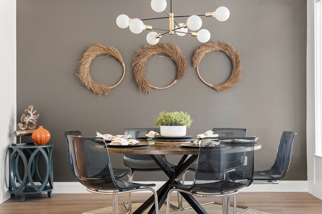 Centrally located 3 bedroom luxury retreat gallery image 5