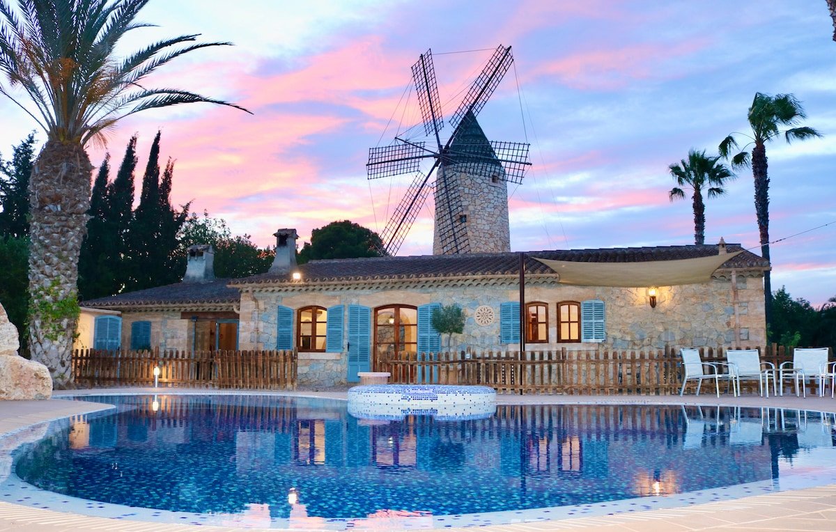 Es Molí d’en Mig, jacuzzi, pool and barbecue gallery image 3