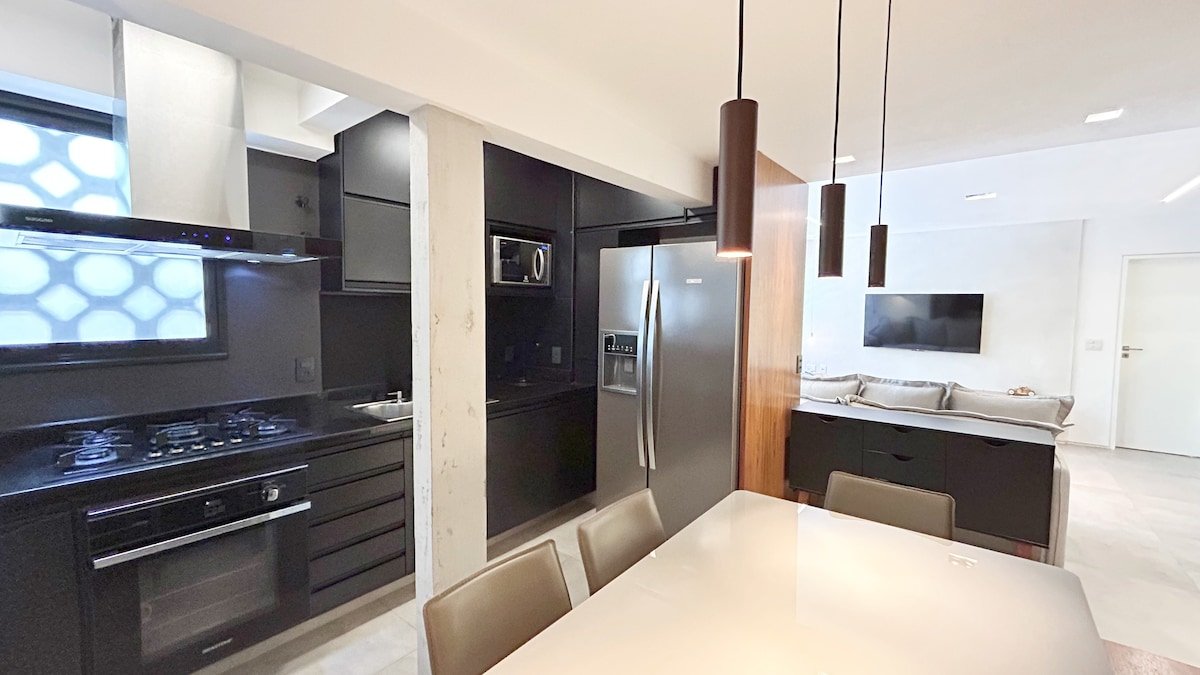 Leblon Espetacular 3Q 300m Praia gallery image 5