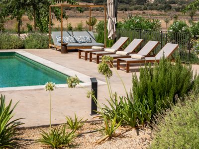 La Casa de Los Grandes: Luxury Finca w/ Pool