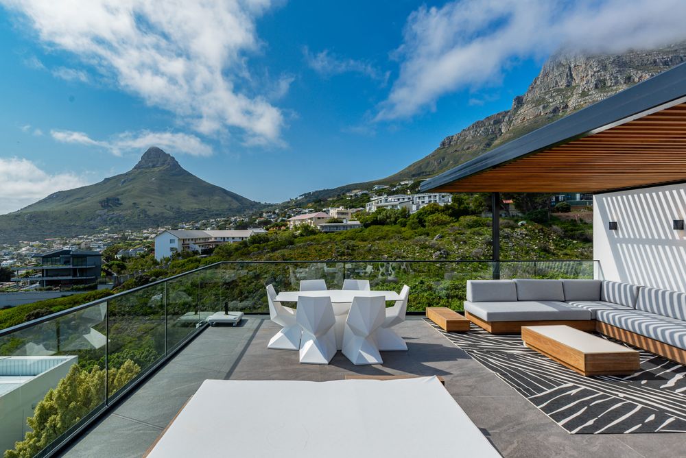Camps Bay 360 Deluxe 64