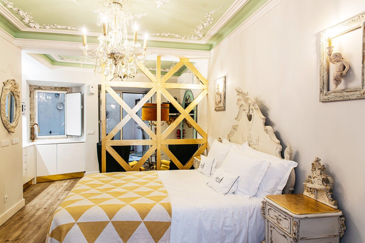 River view Portuguese Soul w/terrace Alfama 7p gallery image 5