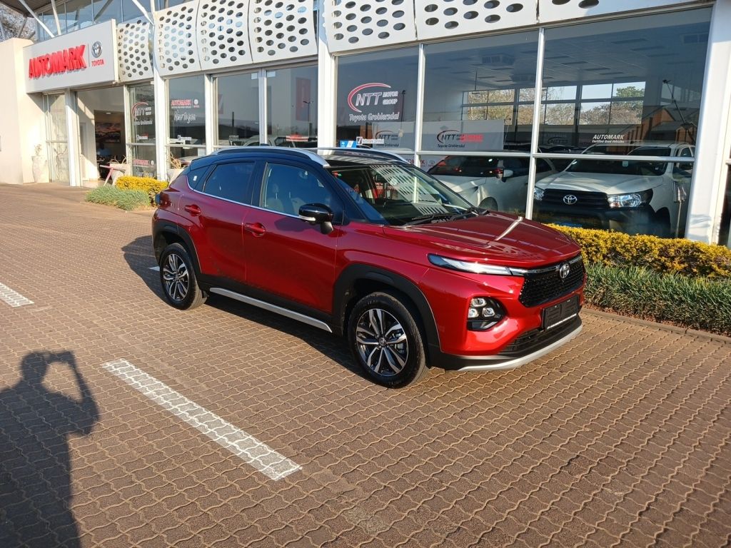 TOYOTA STARLET CROSS 1.5XR for Sale in South Africa