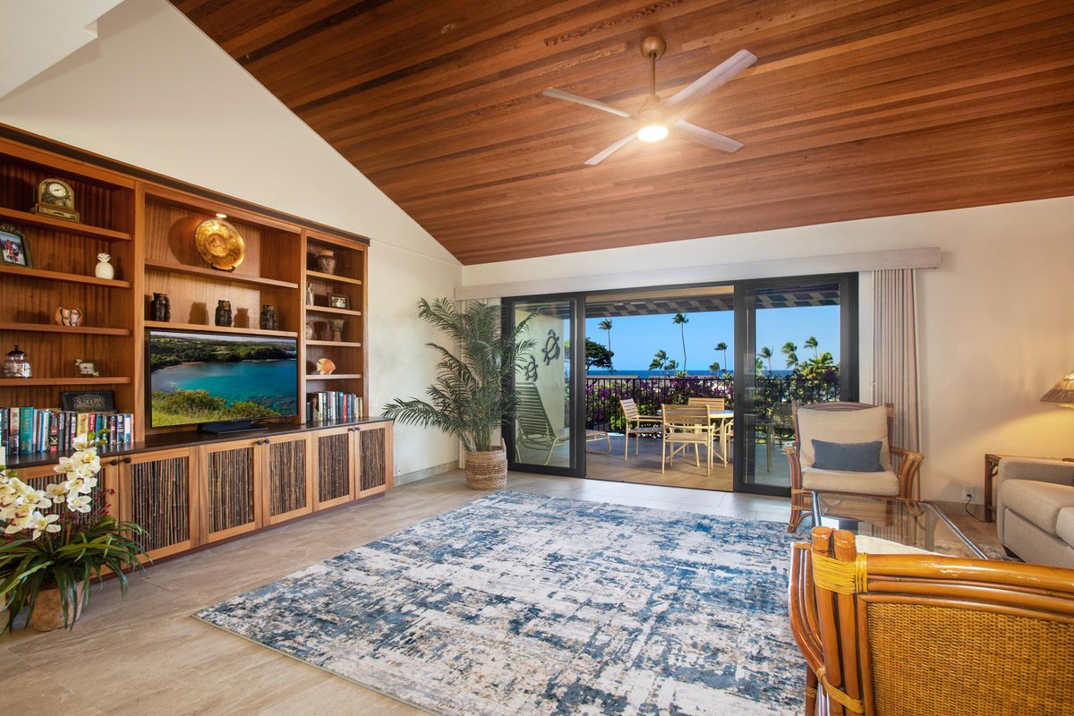 Wailea Elua Village | 706