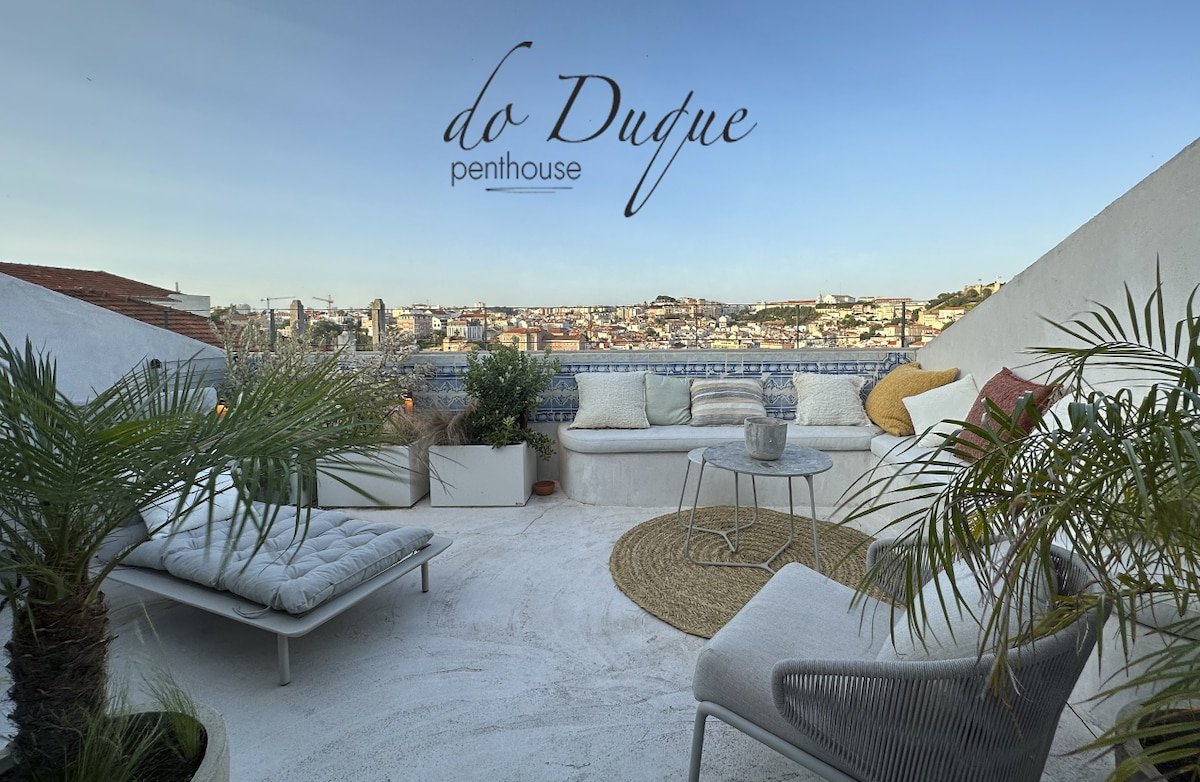 Lisbon Lux Penthouse gallery image 2