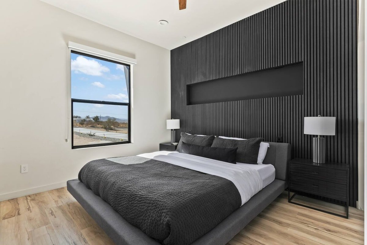 Shadow By The CoHost Company gallery image 2