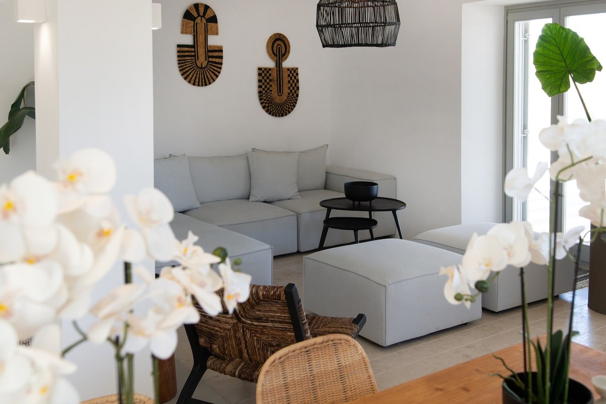 Sirocco pool villa in Antiparos gallery image 5