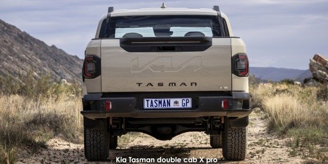 TASMAN 2.2D X-PRO P/U D/C A/T 4X4 gallery image 9