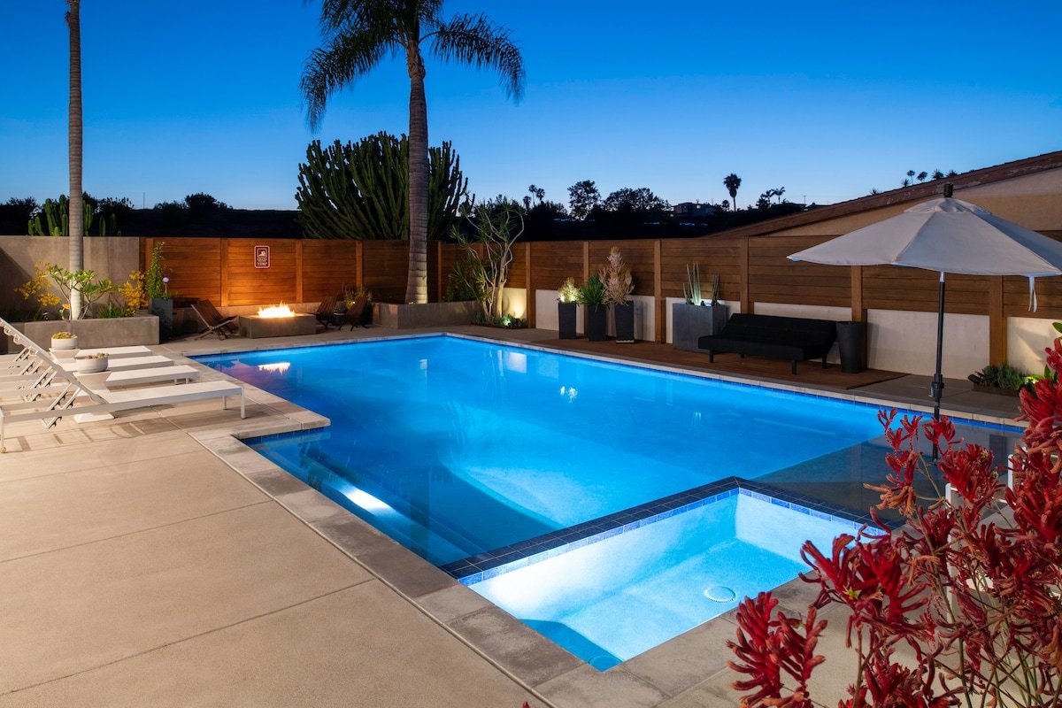 Safe Haven Lux Resort Home gallery image 2