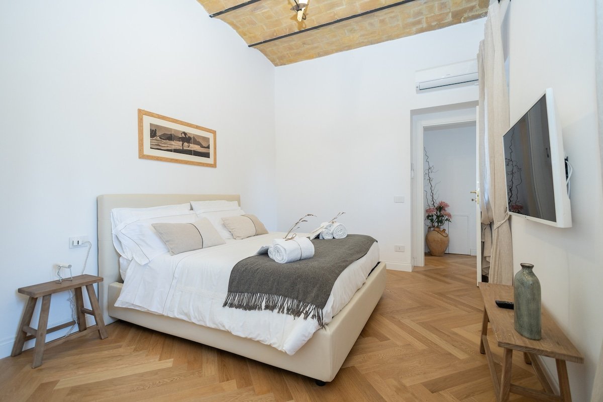 Centro storico Roma: attico con terrazza privata gallery image 4