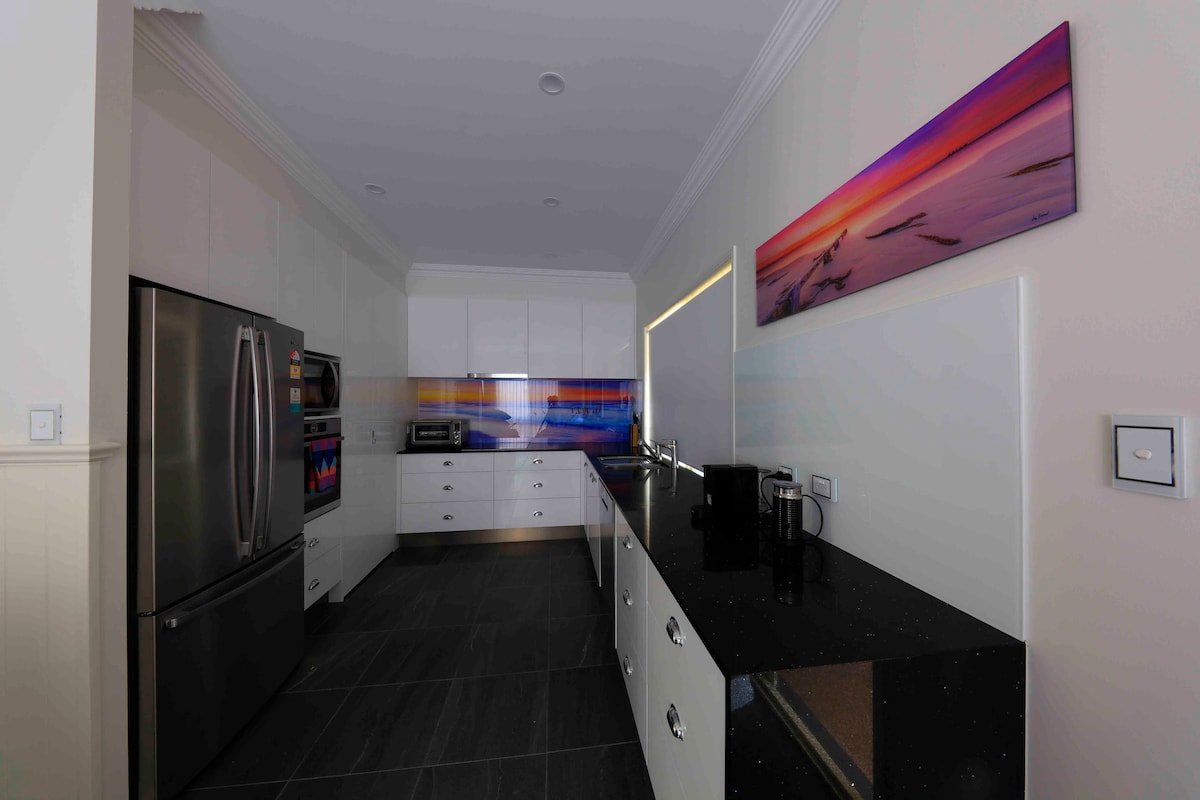 Luxury home with everything you could want gallery image 3