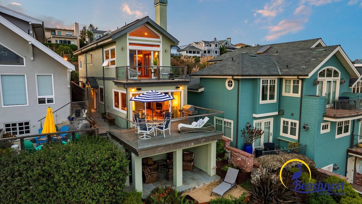 Capitola Cliff House gallery image 2