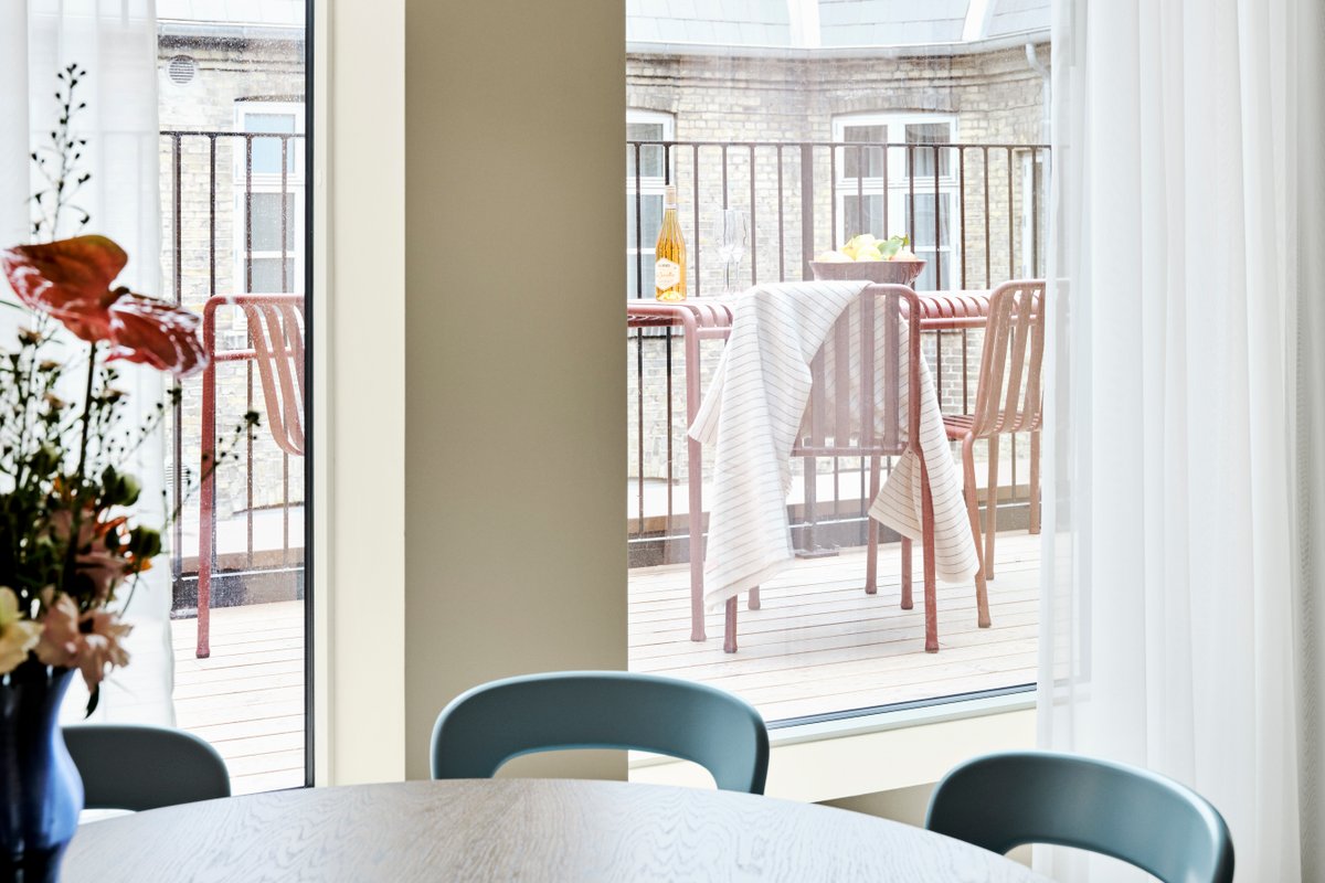 Two-Bedroom Apartment for 6 with Private Terrace