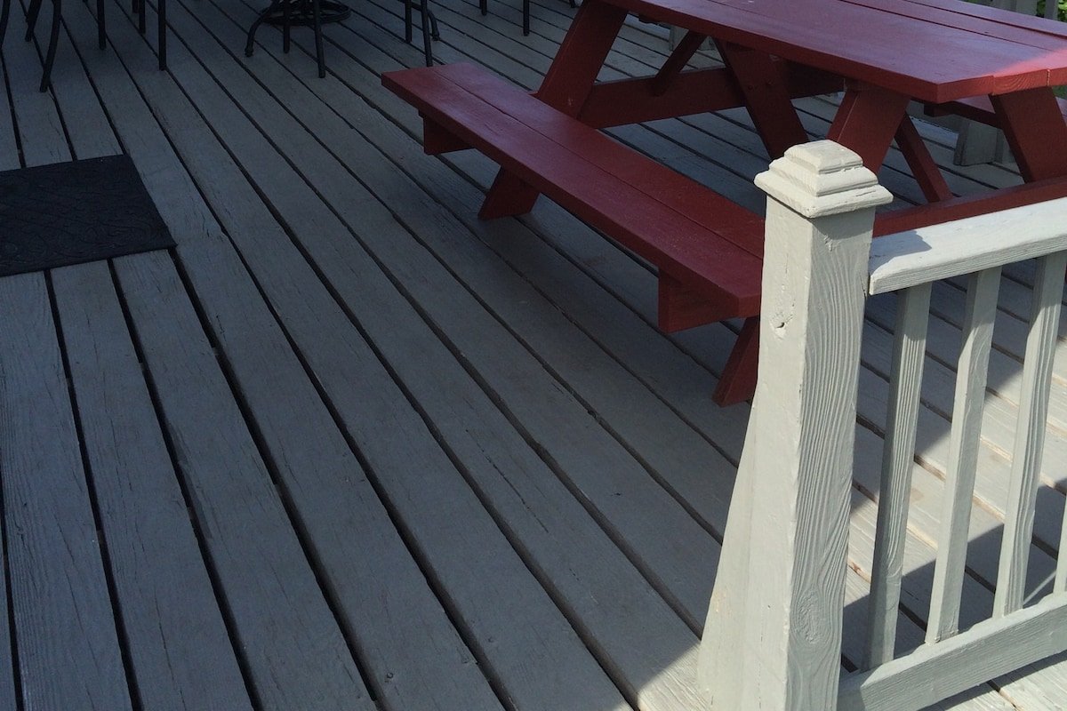 The Tides Lower Apt. gallery image 4