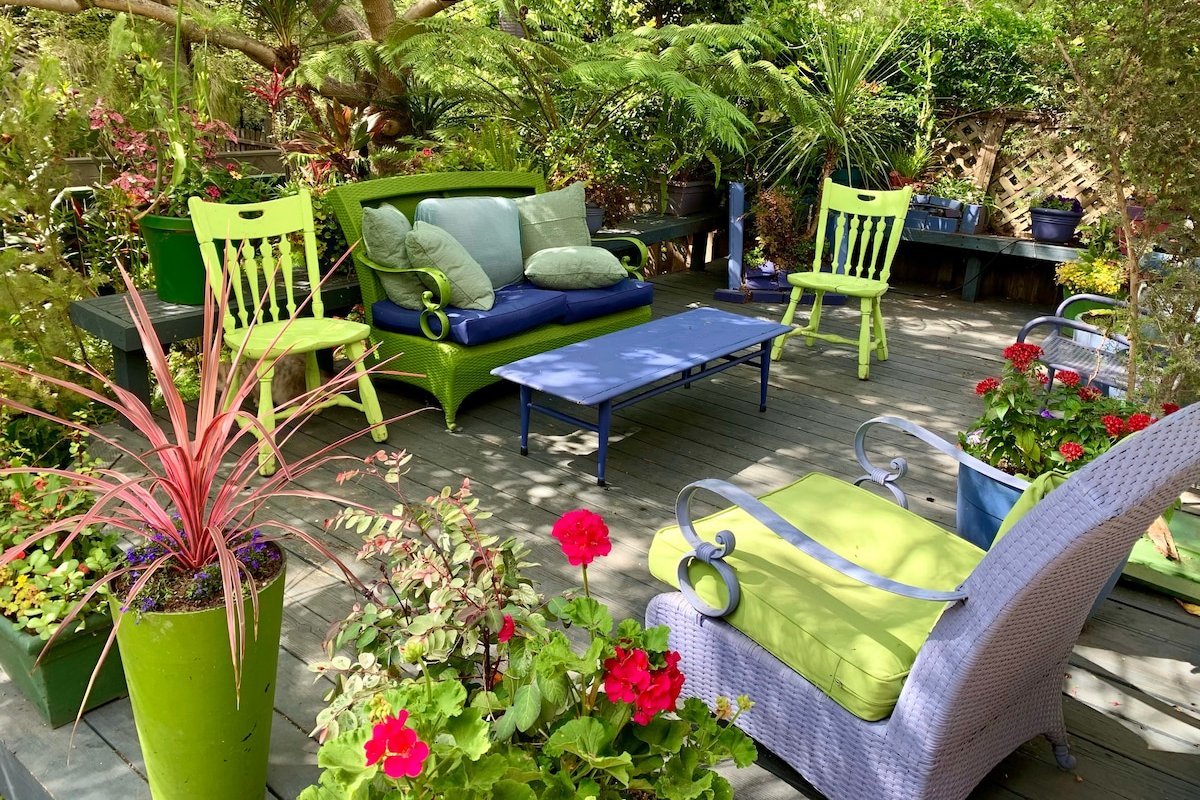 Zen Garden Venice 3BR Home W Rooftop Lounge Hottub gallery image 5