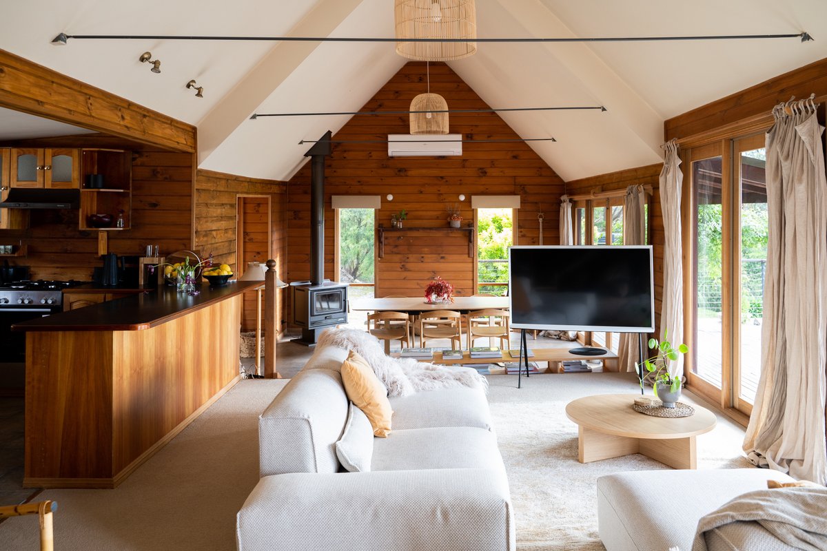 Skyline Cabin in Yarra Glen