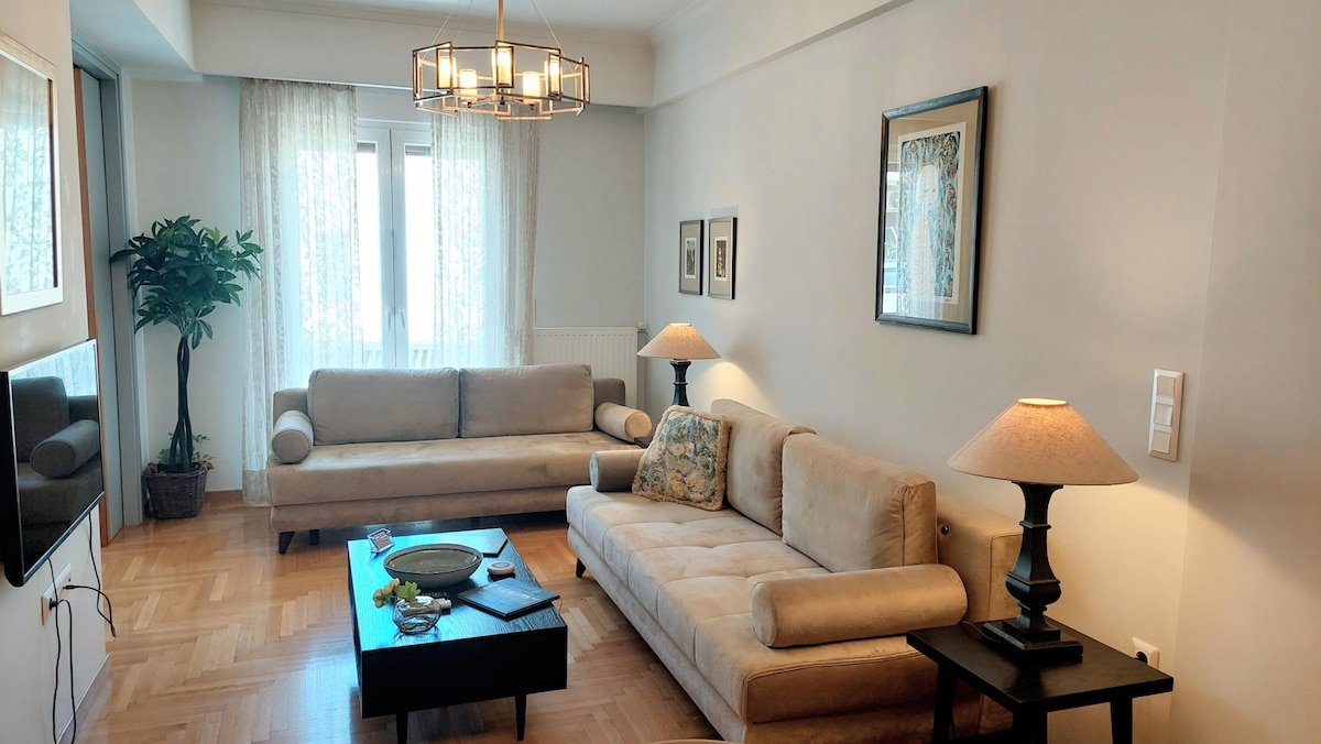 Elegant apartment in Acropolis gallery image 2
