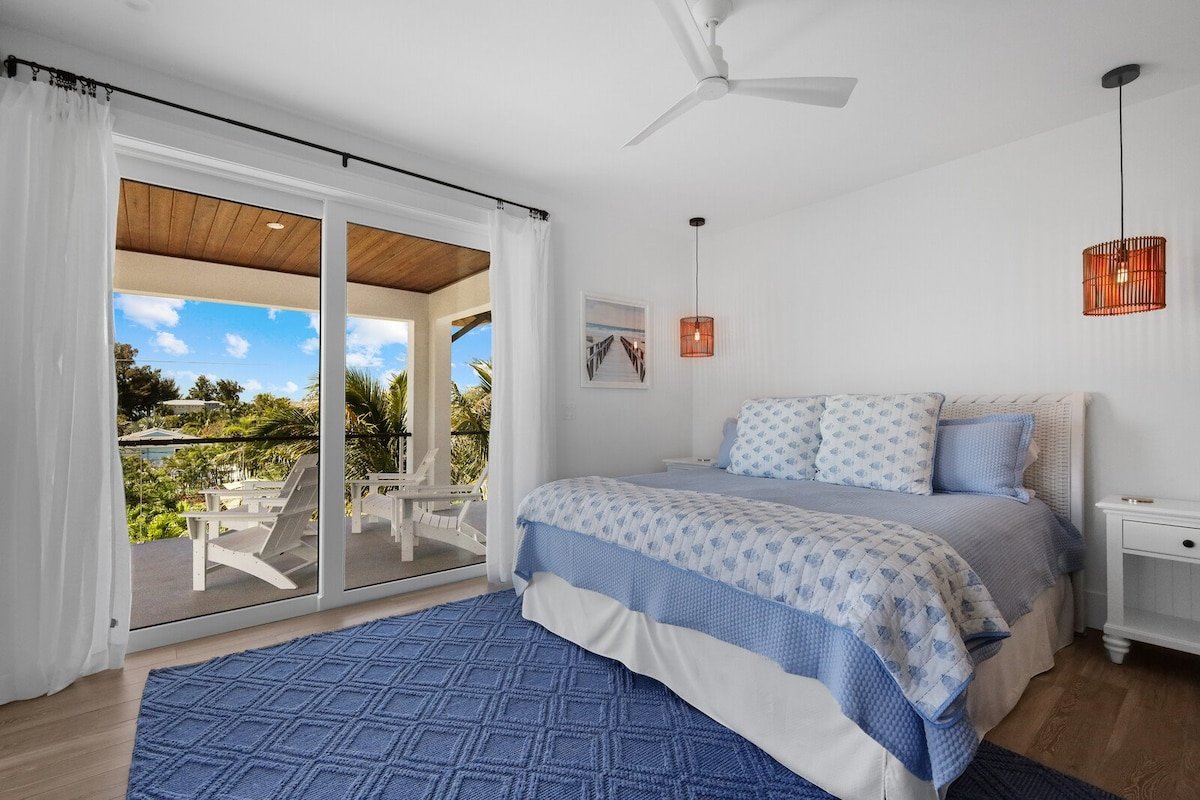 Lap of Luxury by Duncan Real Estate gallery image 4