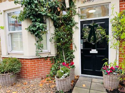 Luxury two Bedroom garden flat in Battersea