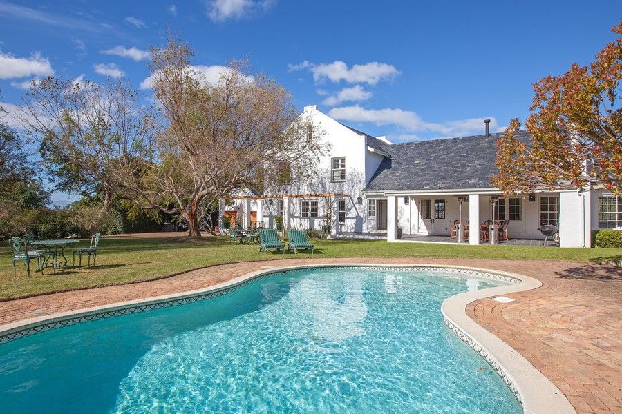 Constantia Grove Photo 2