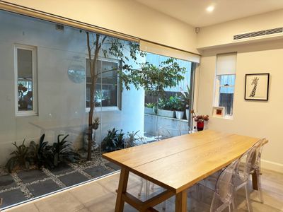 Kensington Place – 4 Bed Home