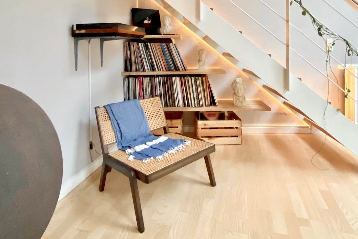 Luxury Canalhouse with Floating Terrace & Parking gallery image 5