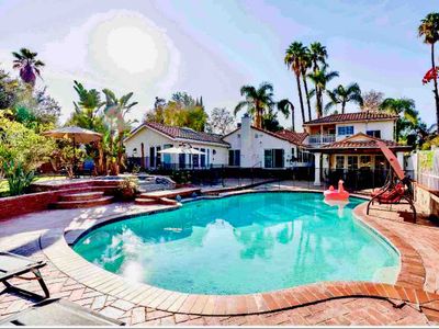 Paradise Vacation Estate near Universal Studios