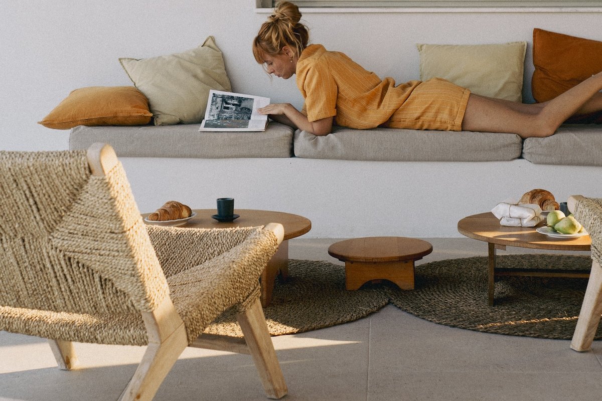 Stylish 4BR Beachside Private Villa Alati w/pool gallery image 4