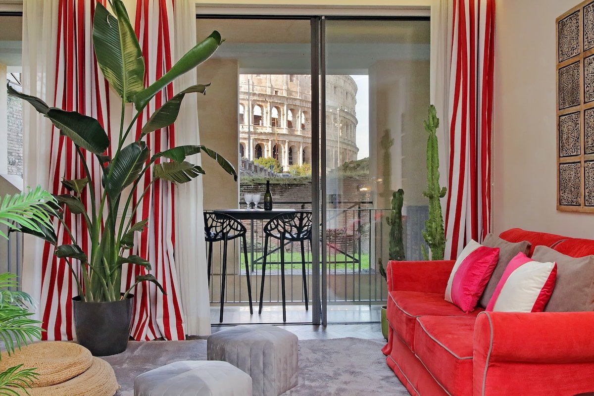 Luxury Domus Colosseum View Apartment 2 gallery image 3