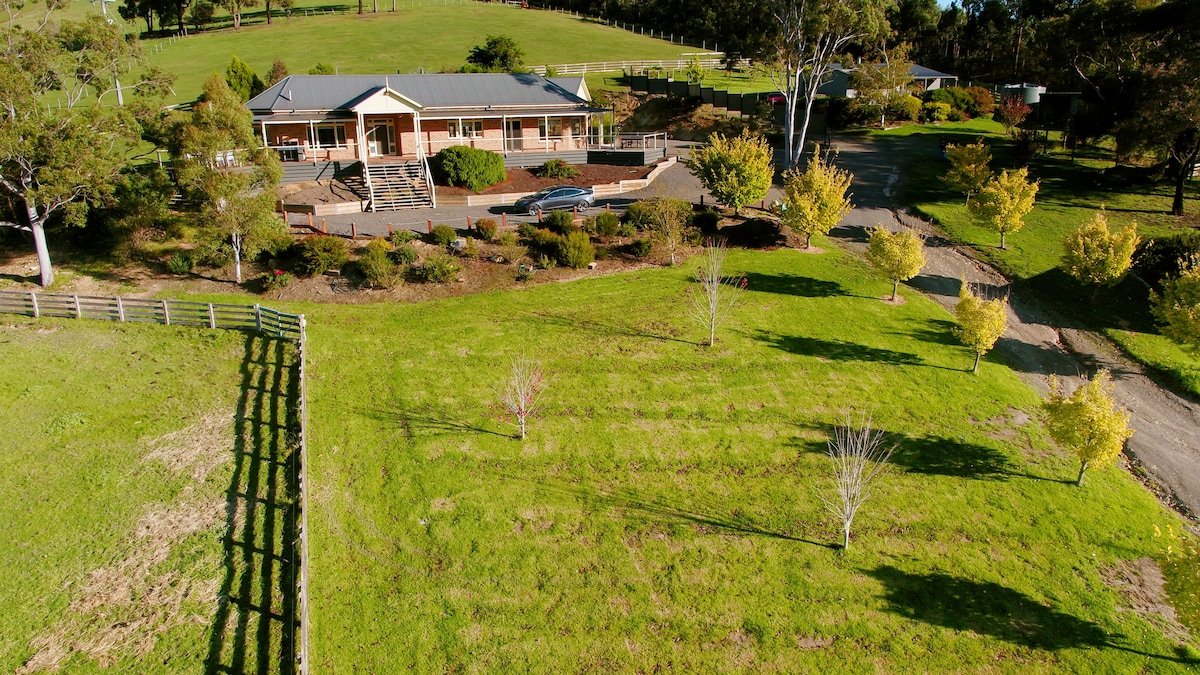 Milrym Park is a 40 acre 5 bedroom unique property gallery image 3