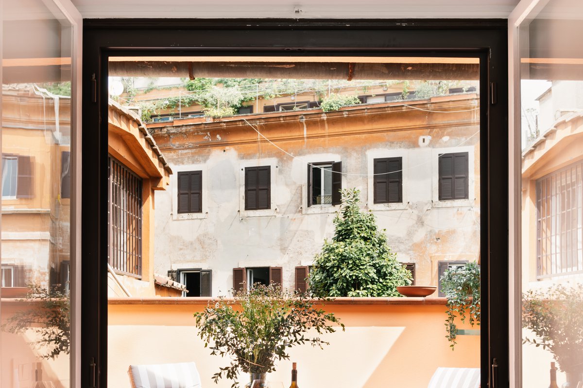 Elegante attico nel centro di Roma