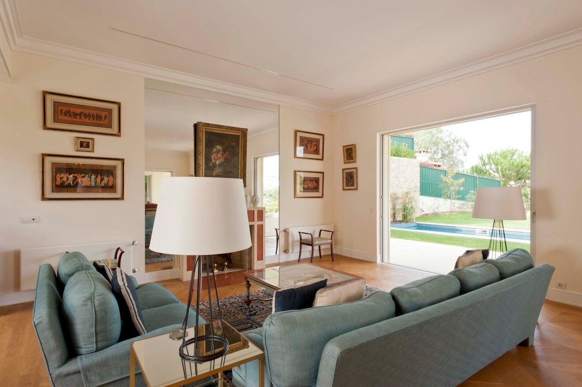 Villa Panoramica Estoril heated pool gallery image 3